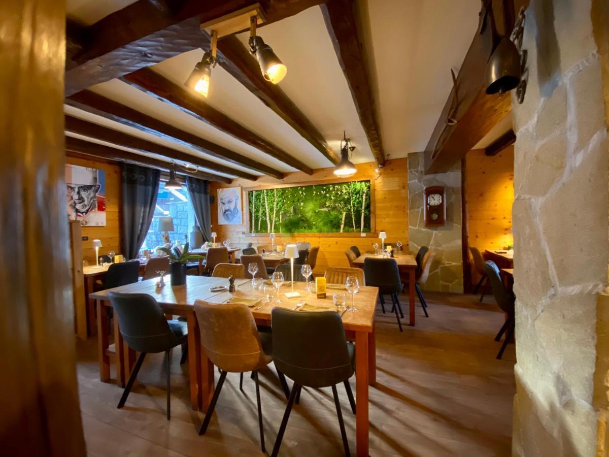 Logis Hotel Les Ancolies Ареш Экстерьер фото